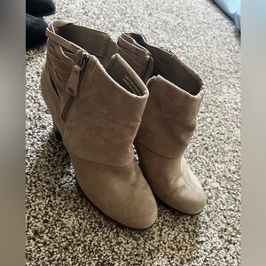 Ankle booties with zipper